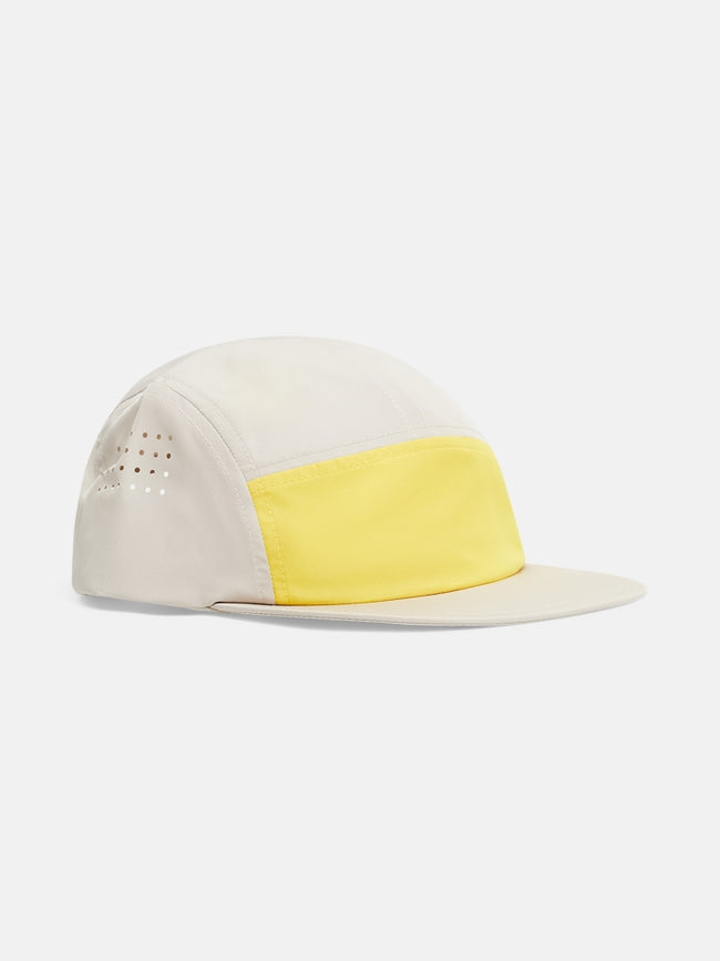 Lightweight Cap Peak Performance